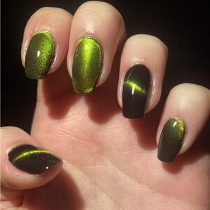 Mooncat Forbidden Fruit Nail Art